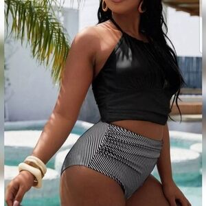 Black & White Horizontal Stripe High Waisted Ruched Bikini Bottoms NWOT Sz. M